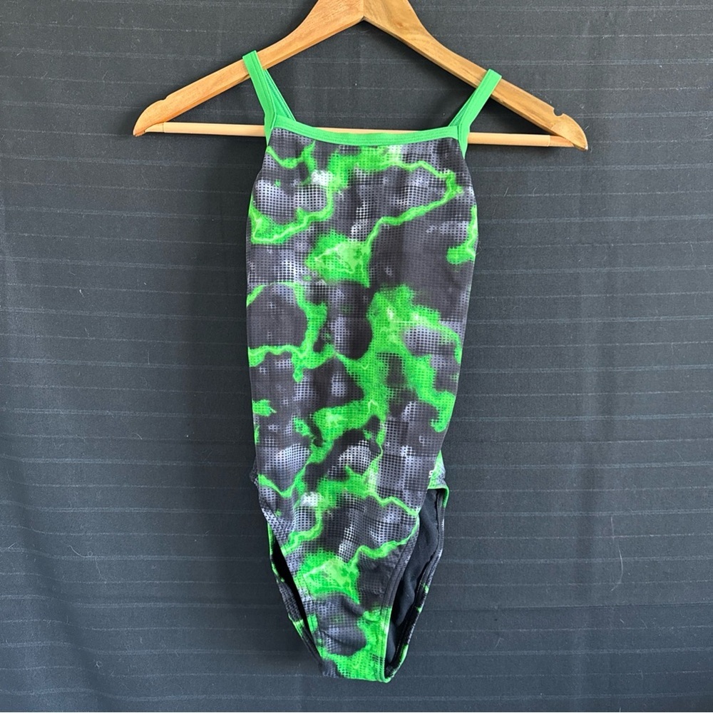 SPEEDO Endurance + Flyback One Piece Swimsuit Womens Size 28 Black Green